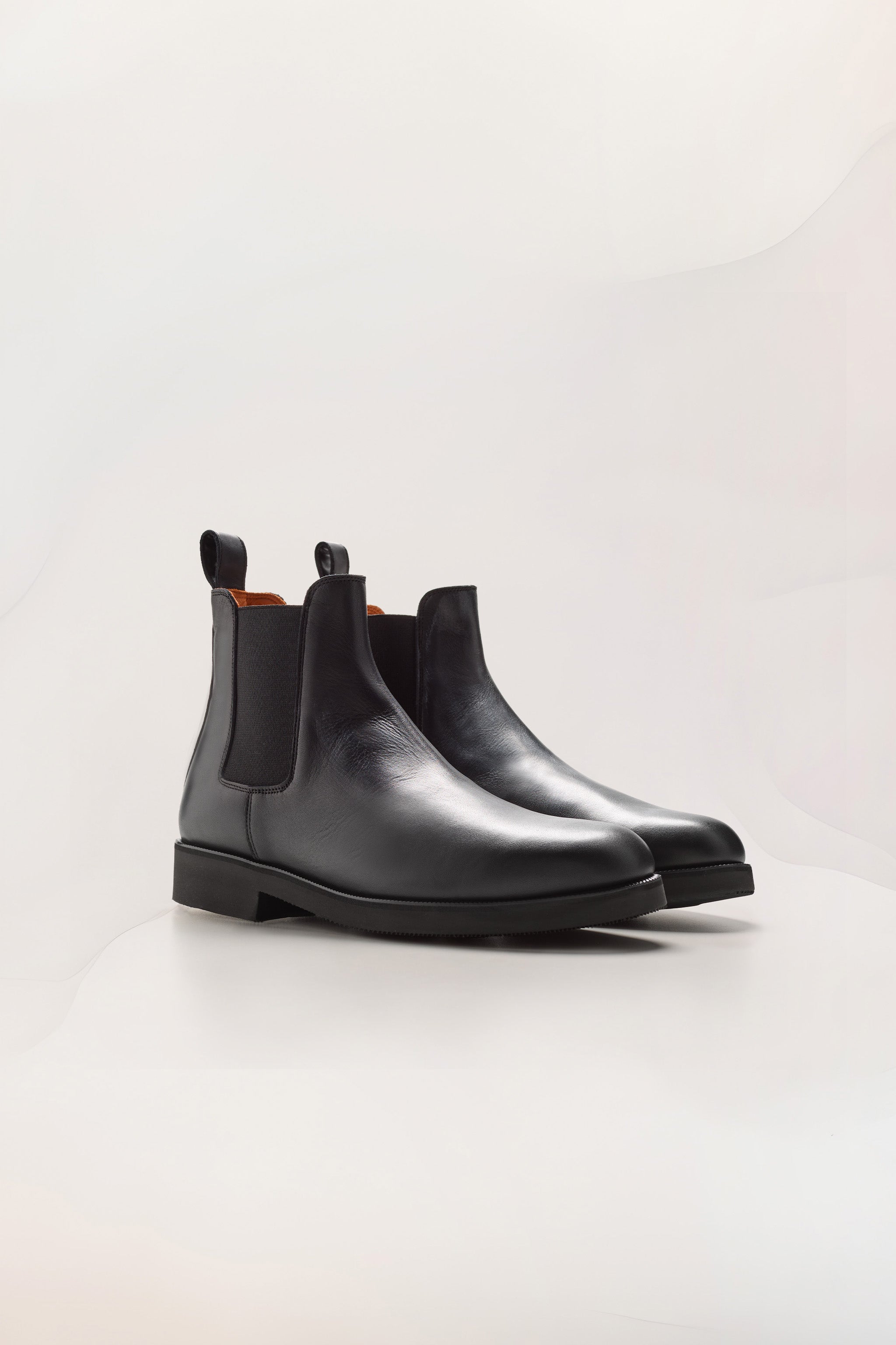 Mens Chelsea Boots in Black Calf