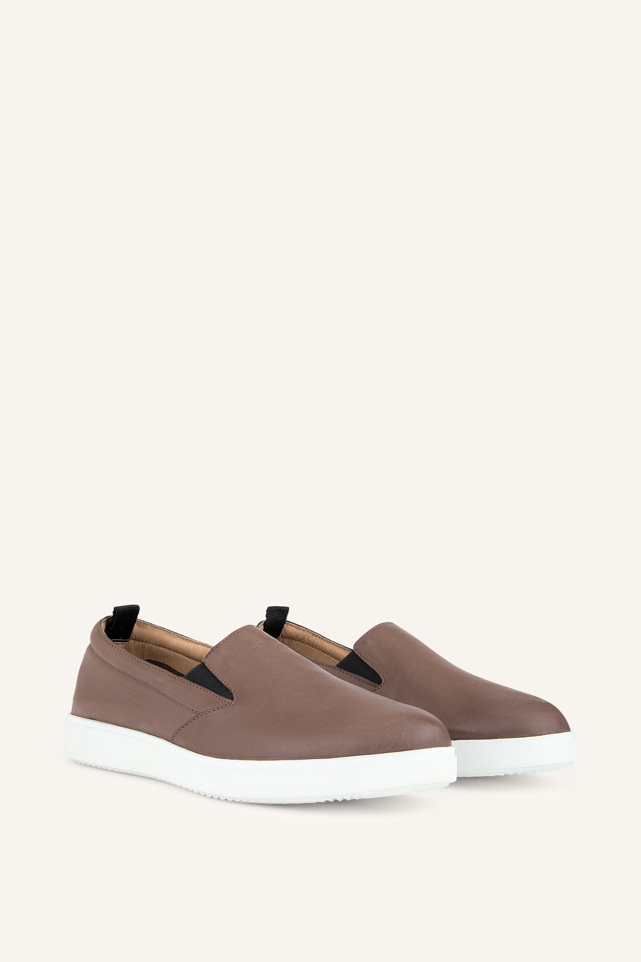 Mens Montauk Slip On Sneakers in Buewax Neuz Calf
