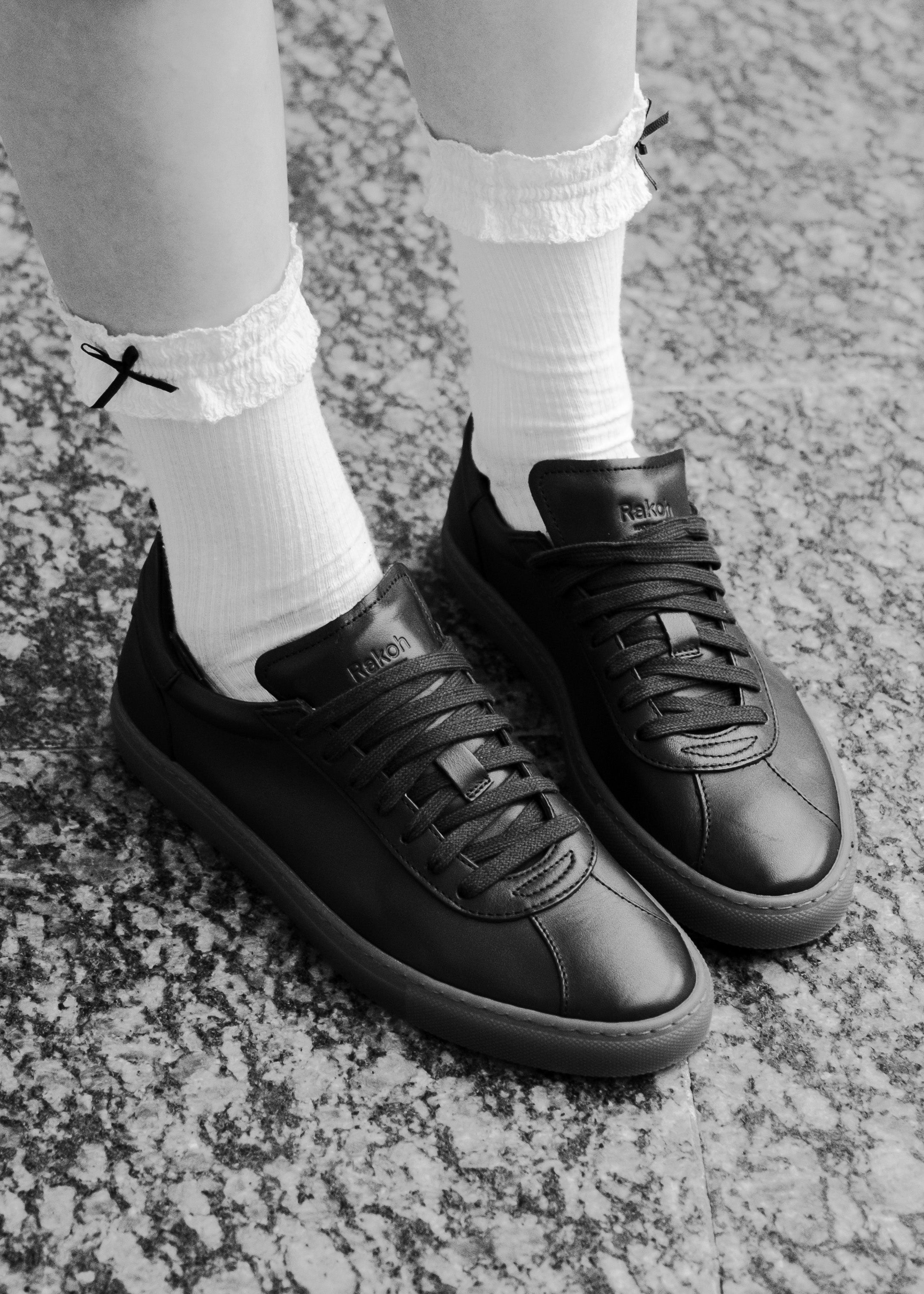 Women's James Lace Up Sneakers in Black Leather